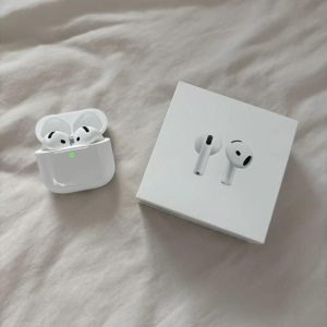 AirPods 4s